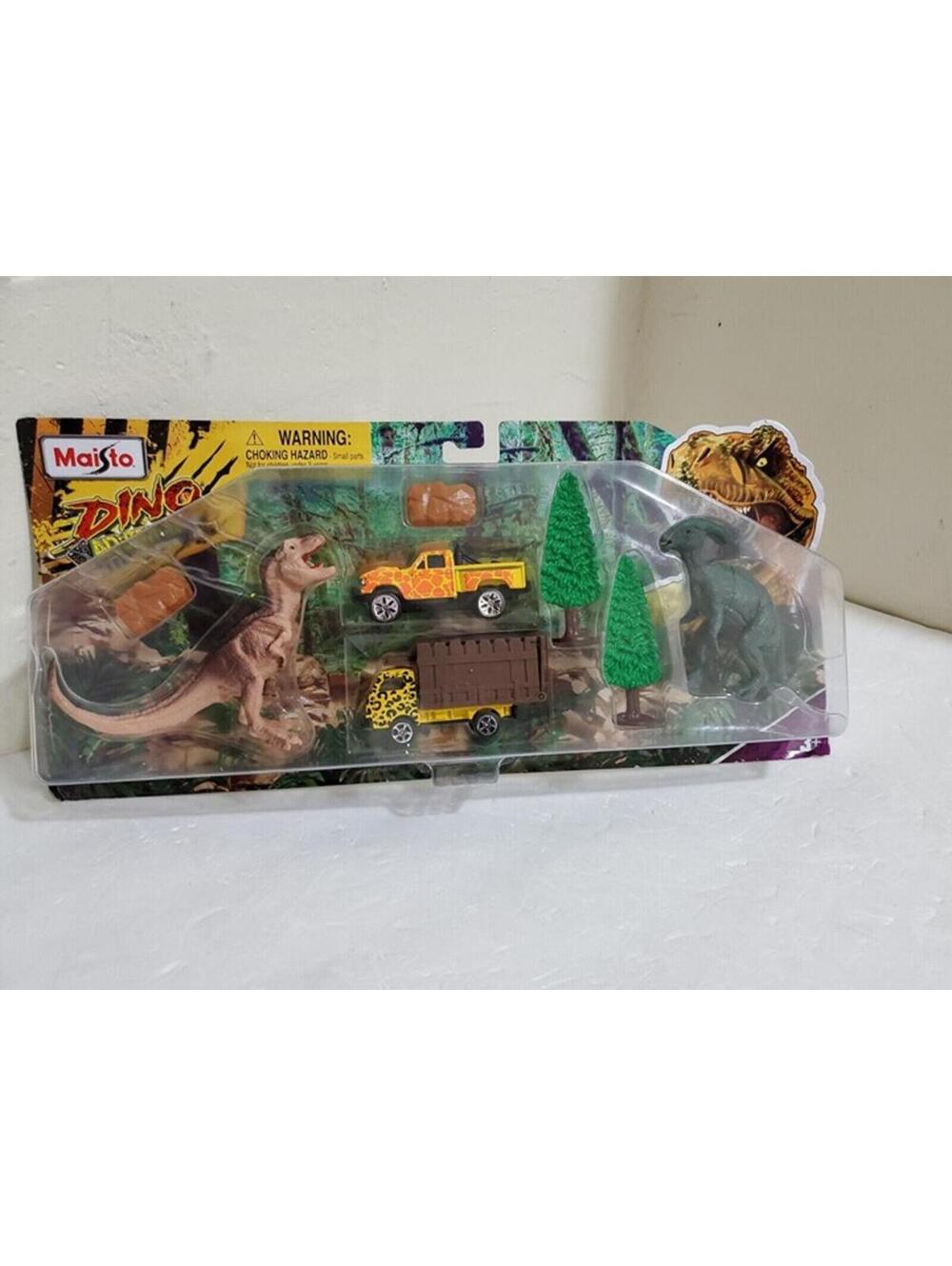Dino Adventure T-Rex, Ornithopods, Vehicles, Rocks, Trees  Prehistoric Maisto
